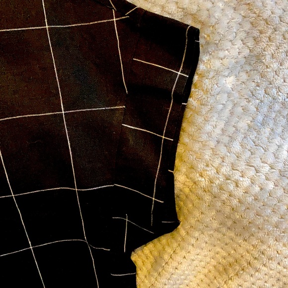 John Lewis- Kin- black button in back blouse - Picture 2 of 7